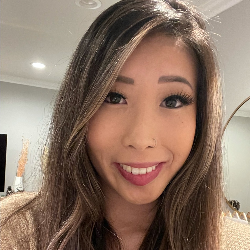 Meet your Posher, Hannah